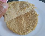 Foto del paso 6 de la receta: Arepa rellena de pollo con salsa de manzana, zanahoria, cebolla y crema...🫓🥙🥯