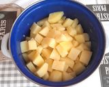 Cseh gombaleves (kulajda leves) recept fázis 2 fotója