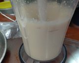 Foto langkah ke 3 dari resep Homemade Strawberry Soy Milk.