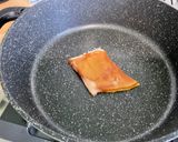 Une image de l'étape 3 de Gratin de coquillettes au lard, 3 fromages, tomates et champignons.