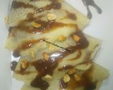A picture of step 4 of Crepe recipe.