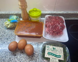 Foto del paso 1 de la receta: Filetes rusos en salsa de tomate