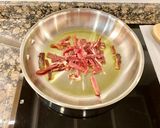 Foto del paso 3 de la receta: Pizza rústica de jamón serrano, patatas y calabacín