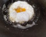 Foto langkah ke 1 dari resep Semur Telur Ceplok Jamblang khas Cirebon.