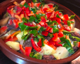 Foto del paso 5 de la receta: Guvech 🍴 - ternera con patatas y verduras en cazuela de barro - Receta típica de Bulgaria🇧🇬