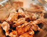 Hình bước làm 3 của món Gà nướng cumin xì dầu