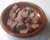 Foto del paso 5 de la receta: Salchicha cocida al vino