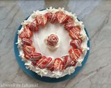 Epres fehércsokoládés-mascarponés vörösbársony torta recept fázis 9 fotója