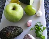 Foto del paso 1 de la receta Gazpacho de aguacate