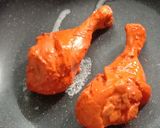 झटपट चिकन लेग तंदुरी (chicken leg tandoori recipe in marathi) रेसिपी स्टेप 3 फोटो 