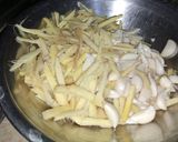 A picture of step 2 of Ginger garlic paste.