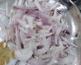 A picture of step 2 of Bonless Aloo murgi salan.