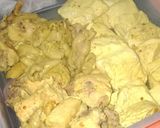 Foto langkah ke 3 dari resep Ayam goreng bumbu kuning.