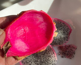 Foto del paso 3 de la receta: Postre de fruta del dragón, aguacate, granada y miel