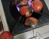 A picture of step 1 of Tomato bharta.