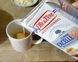 Foto langkah ke 2 dari resep Easy Bread Microwave Keto.