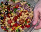 Foto del paso 6 de la receta: Ensalada de garbanzos con atún