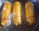 Foto langkah ke 3 dari resep Egg Chiken Roll (#24).