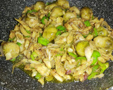 Foto del paso 5 de la receta: Bacalao con salsa Teriyaki y coles de Bruselas