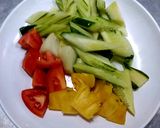 รูปขั้นตอนการทำที่ 2 ของ กุ้งผัดเปรี้ยวหวาน