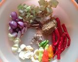 Foto langkah ke 1 dari resep Ule’e Suree u neulheu (kepala ikan tongkol kuah kelapa gonseng).