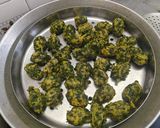 A picture of step 20 of Undhiyu.