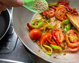 Foto langkah ke 3 dari resep Tumis Cabe Ikan Asin.