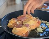 Foto del paso 2 de la receta Contramuslos de pollo al ajillo