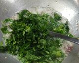 A picture of step 4 of Methi Besan.