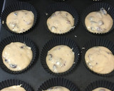 Foto del paso 6 de la receta: Magdalenas de yogur  y frutos rojos