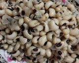 A picture of step 1 of Lobiya masala.