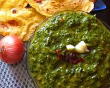 A picture of step 6 of Sarson ka saag.