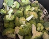 Foto del paso 1 de la receta: Ensalada de brócoli