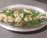 A picture of step 1 of Steamed Fish.