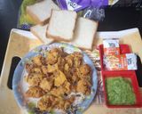 A picture of step 5 of Sindhi style gram flour Pakode or bhajiya.