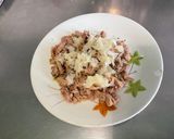 Une image de l'étape 6 de Salade de pommes de terre, tomates et oignon doux à l’ail frais et thon mariné.