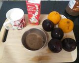 A picture of step 1 of Oranges Plum Smoothie.