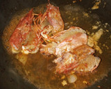 Foto del paso 1 de la receta: Merluza a la marinera
