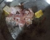 Foto del paso 2 de la receta: Spaghetti blanco con jamón, salchichas y tocino😋😋