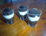 Foto del paso 6 de la receta: Cheesecake trifle de Oreo en vasitos