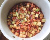 Hình bước làm 2 của món 🌱 Mứt Đại Hoàng (Rhubarb) Hai Vị (Vị Nguyên Bản Và Vị Chuối)