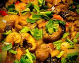Hình bước làm 7 của món Lươn Kho Củ Nén