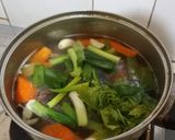Foto langkah ke 3 dari resep Sup Buntut Sapi.