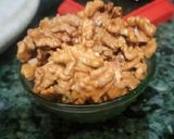 अखरोट का हलवा(akhrot ka halwa recipe in hindi) रेसिपी चरण 1 फोटो