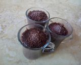 صورة لخطوة 1 من وصفة تحلية الكؤوس السريعة (اكسبراس)