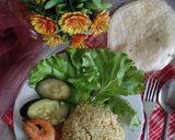 Foto langkah ke 4 dari resep Nasi Goreng Telur Sayur.