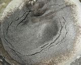 Foto langkah ke 2 dari resep 103.) Bolu kukus ketan hitam.