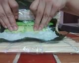 Foto del paso 4 de la receta: 3 Maki roll (sushi alternativo, alternativamente barato y rico)