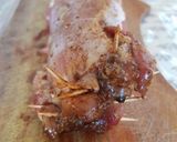Foto del paso 4 de la receta: Lomo de cerdo relleno de salsa de champiñones y papas rústicas