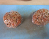 Foto del paso 3 de la receta: Hamburguesa de salmón con salsa de curry y mango